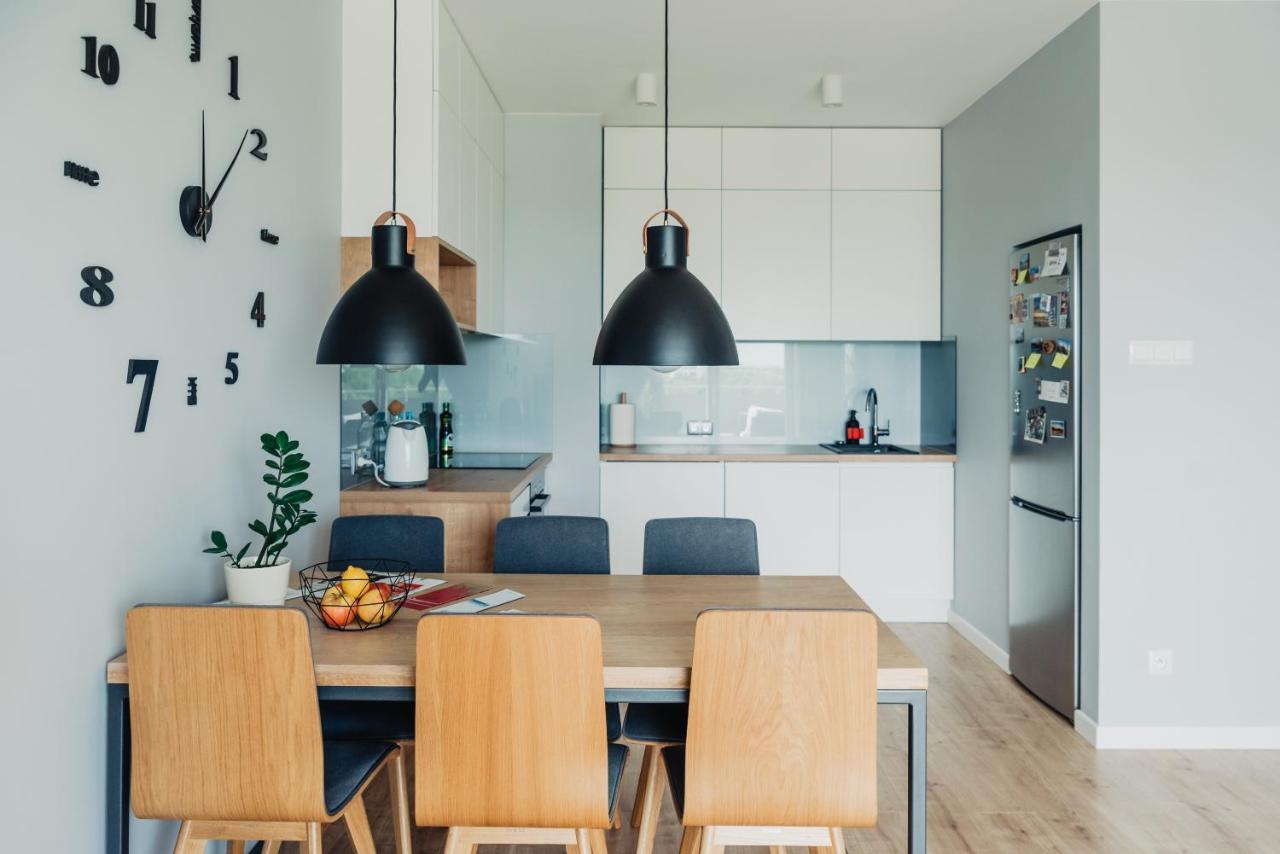 Silk Apartment - Netflix - Parking ชเตชชิน ภายนอก รูปภาพ